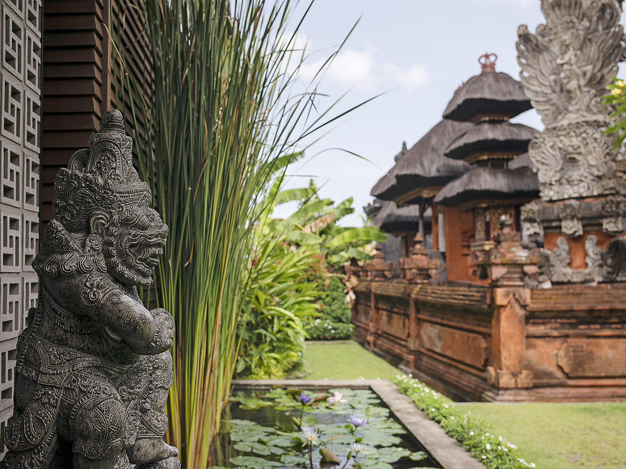 Villa Indrani - Temple at villa - Villa Indrani, Canggu, Bali